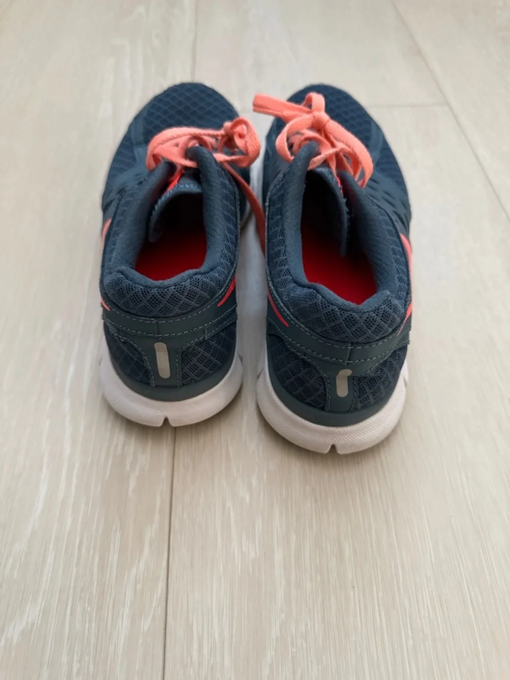 Nike Dark Blue and Coral Sneakers